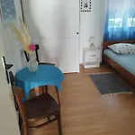 Barbara Cres